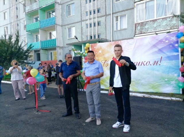В поселке Новоорловск Агинского района обновили дворовую территорию по программе «Забайкальский двор