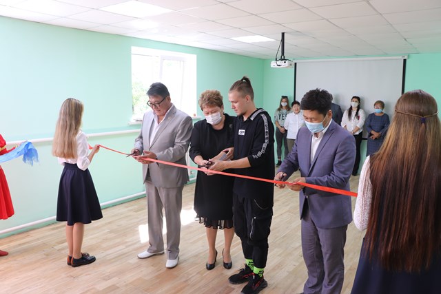 В Агинском педколледже после капитального ремонта открыли новый хореографический зал