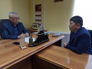 Баир Жамсуев провел прием граждан в Агинском