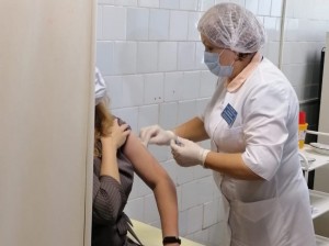 Жители региона получат два выходных дня при вакцинации от коронавируса