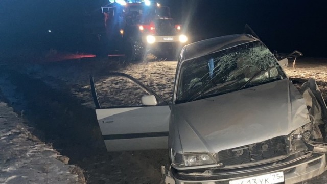 На трассе Могойтуй-Олочи в ДТП погибли два человка, третьего удалось спасти